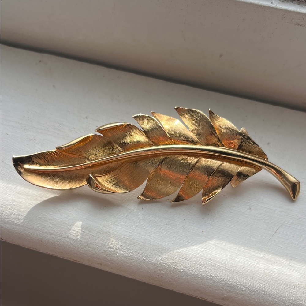 Gold Leaf Brooch